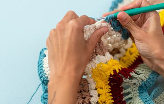 Aprender crochet desde el móvil: el arte hecho digital
